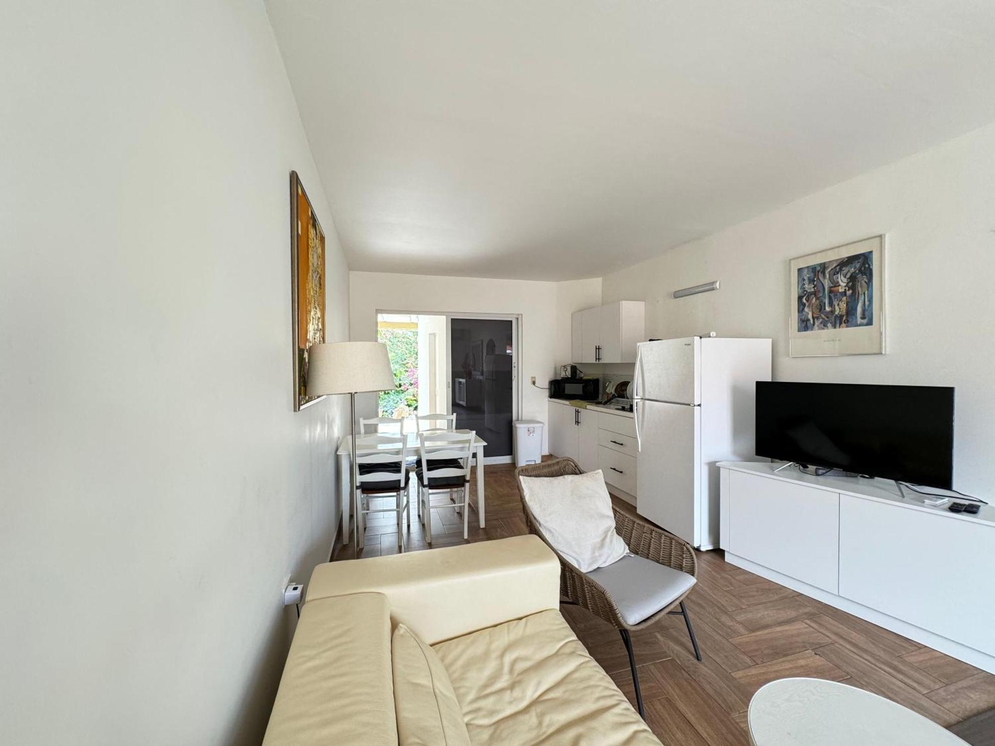 Apartamento Casalina Garden Palm Beach Habitación foto